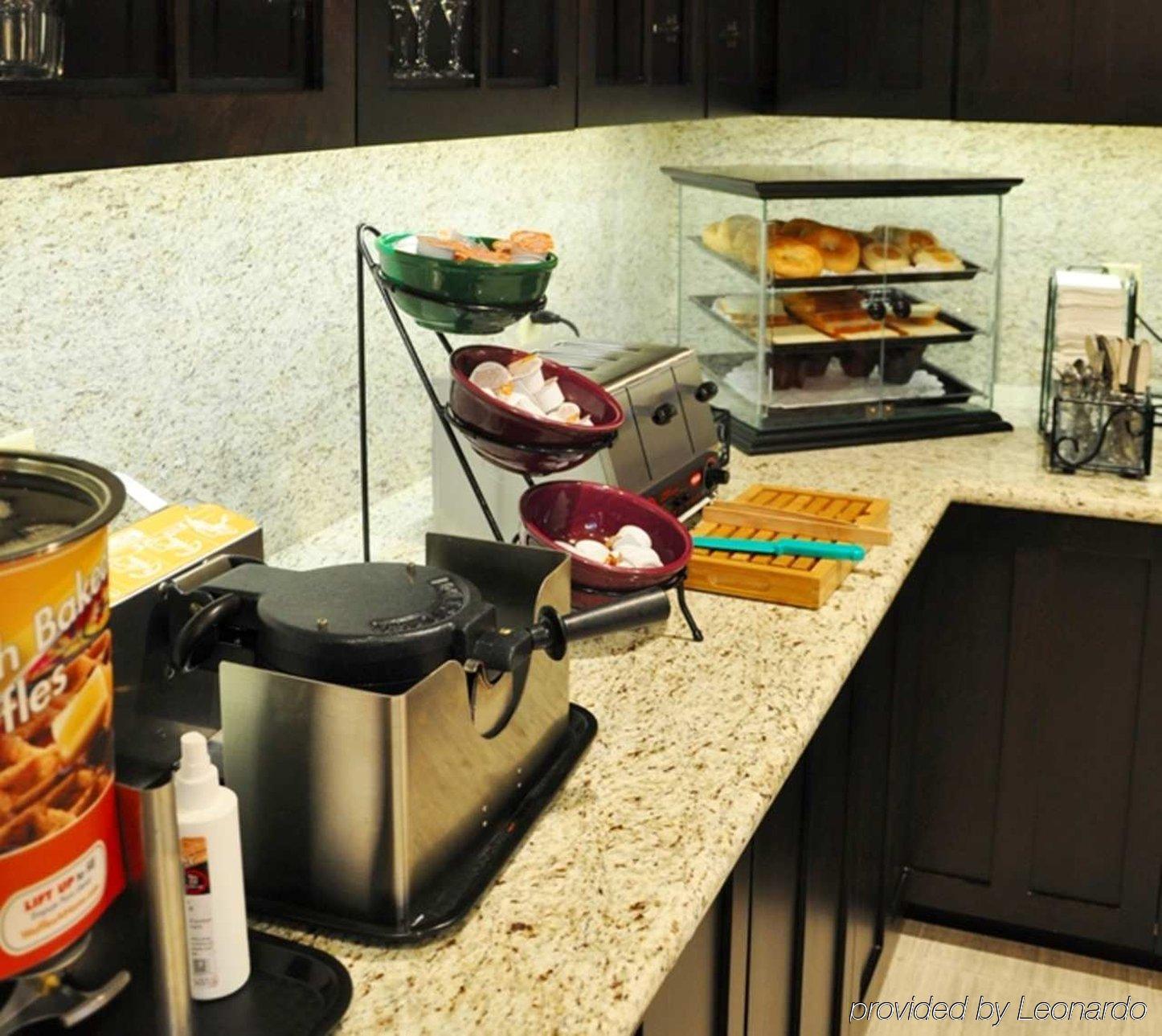 Homewood Suites - Doylestown Warrington Restaurant photo